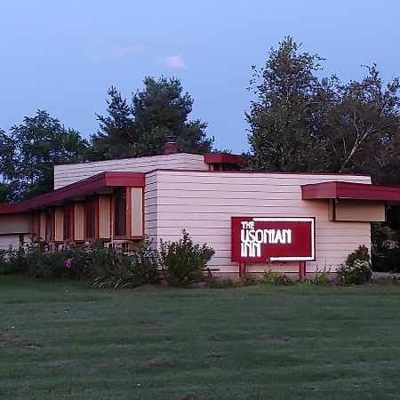 The Usonian Inn Llc Spring Green Exterior photo